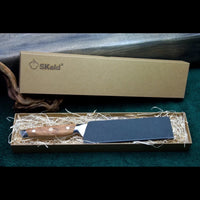 SKeld® Geschenkbox mit Holzwolle-Polsterung und Damastmesser mit Klingenschutz