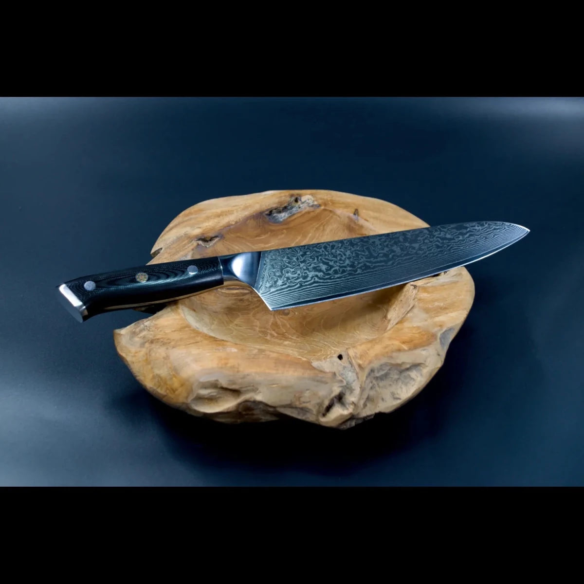 SKeld® Damast Kochmesser Black Serie – hochwertiges Kochmesser aus Damaststahl für präzises Schneiden