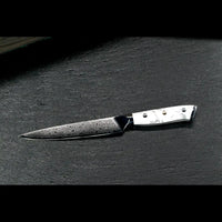 SKeld Damast Allzweckmesser 15 cm mit weißem Howlith Mineralgriff und silberfarbener Damastklinge