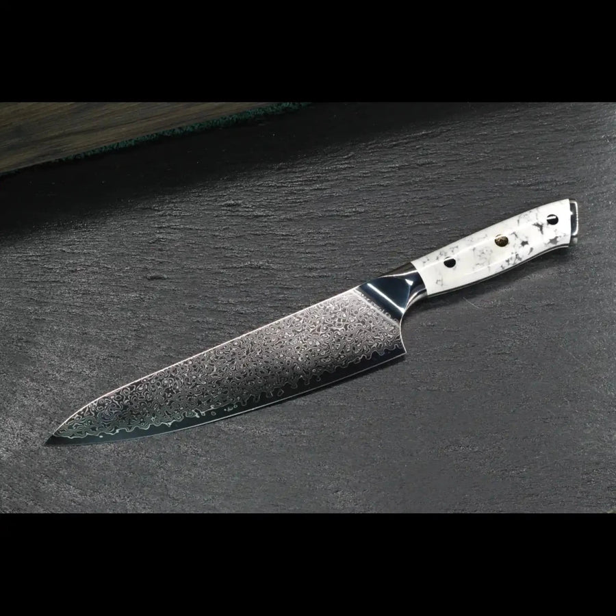 Damast Kochmesser 21 cm mit weißem Howlith-Mineralgriff und VG10 Kernstahl