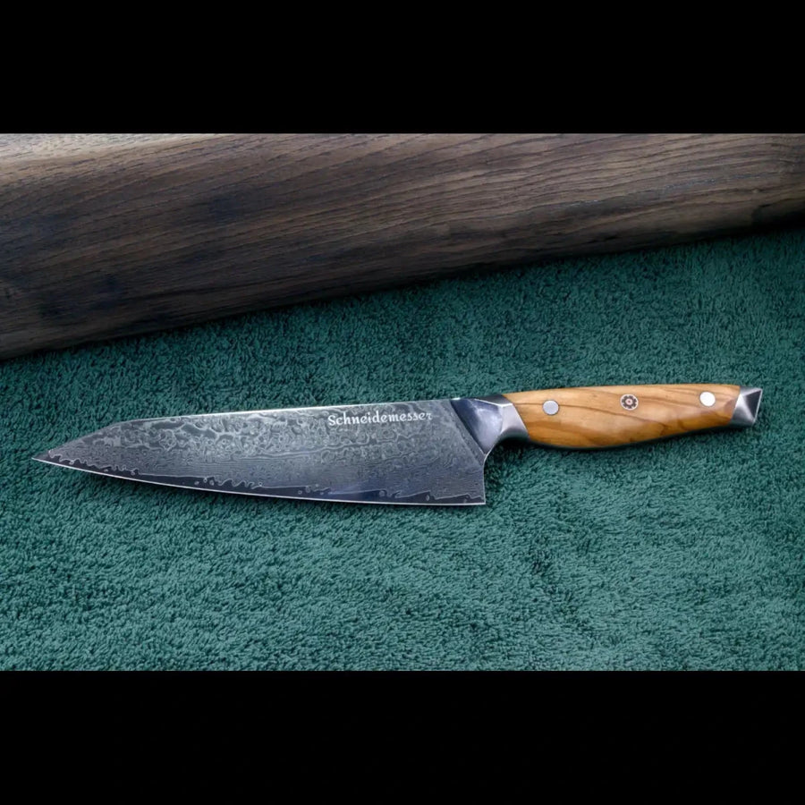 Damast Kiritsukemesser mit VG10 Kernstahl und Olivenholzgriff von SKeld®